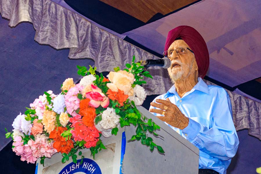 Gurbux Singh, who was part of the team that won India’s gold medal-winning hockey team in the 1964 Tokyo games and bronze at Mexico 1968, appreciated the effort to install a new turf. ‘I think that it’s very important that Khalsa High School has taken this initiative to install this new turf. So many players have practised here and represented Bengal and I hope and pray that this turf helps the next generation of players,’ said Singh, who coached India in the 1976 games 