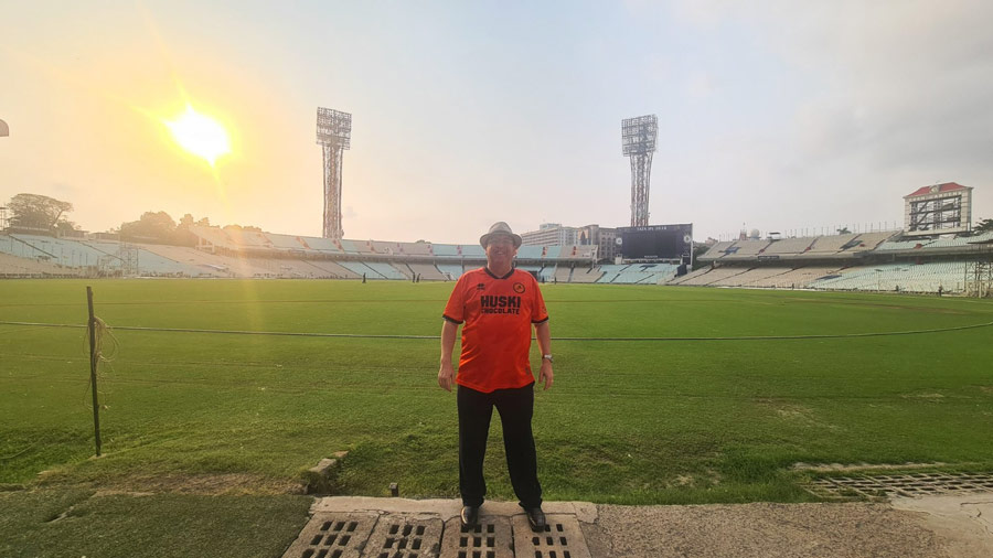 Andrew Fleming, British Deputy High Commissioner to Kolkata, visited the Eden Gardens on Sunday ahead of the T20 World Cup. In his social media post he wrote, “As the sun sets in Kolkata it seemed fitting to pay a visit to Eden Gardens on the day the @T20WorldCup starts in just over 2 hours. Good luck to the teams of  @BCCI,  @englandcricket & my beloved @CricketScotland who are in the midst of a final warm up with Uganda.”  