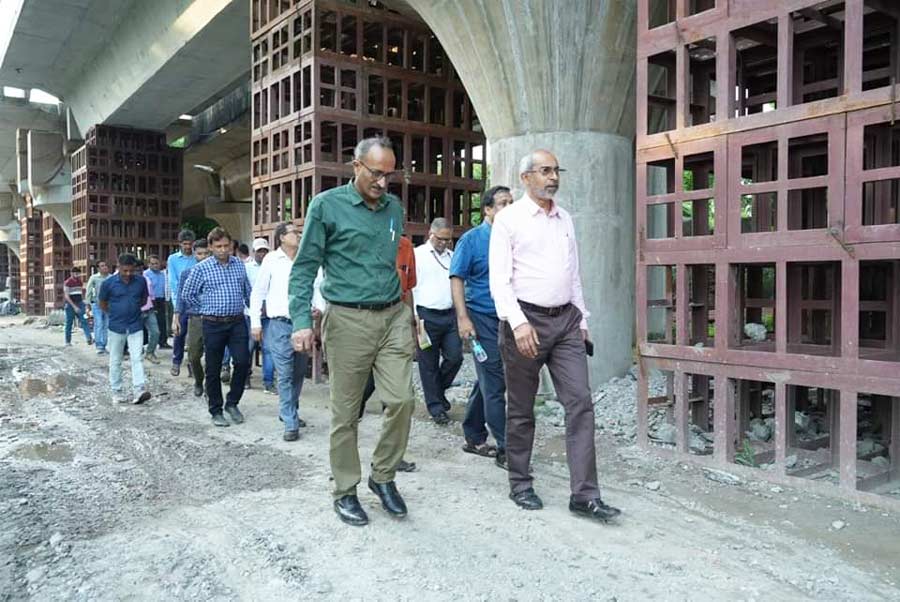 P Uday Kumar Reddy, general manager, inspected Noapara to the Biman Bandar stretch of Yellow Line. Reddy took trolley inspection from Jessore Road to Biman Bandar stations to check the preparedness of the tunnel 