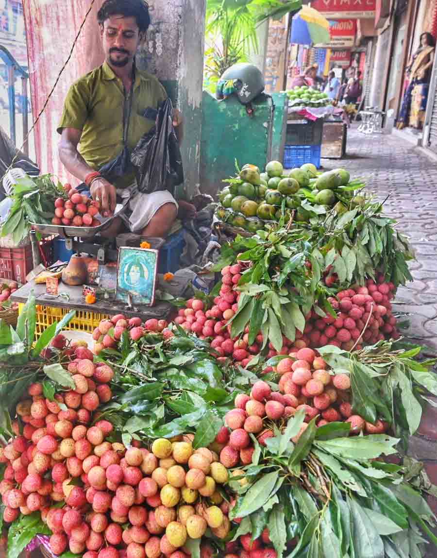 Lychees have hit the summer market. On Tuesday, vendors at Mechua fruit market were seen selling bunches of the summer fruit. Currently, the price is around Rs 150-200 per kilo. The price usually goes up around Jamai Sashthi, which falls on June 12 this year  
