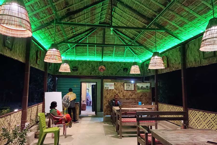 Meals at Bongheri feature freshly caught fish and seafood
