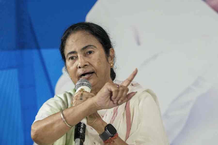 Potatoes | Bengal chief minister Mamata Banerjee sticks to ban on ...