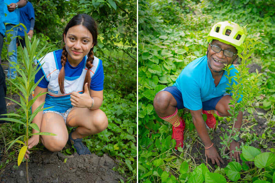 Dodging the early commuters, the super high humidity and Kolkata’s regular morning walkers, the group reached the Maidan