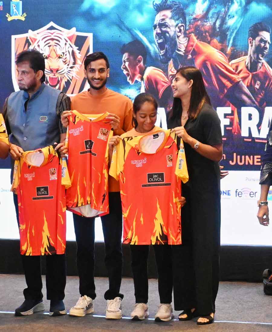 The jersey for women and men's team of the Bengal Pro T20 Match was unveiled by the two team captains Ankita Chakraborty and Shahbaz Titash Sandhu  