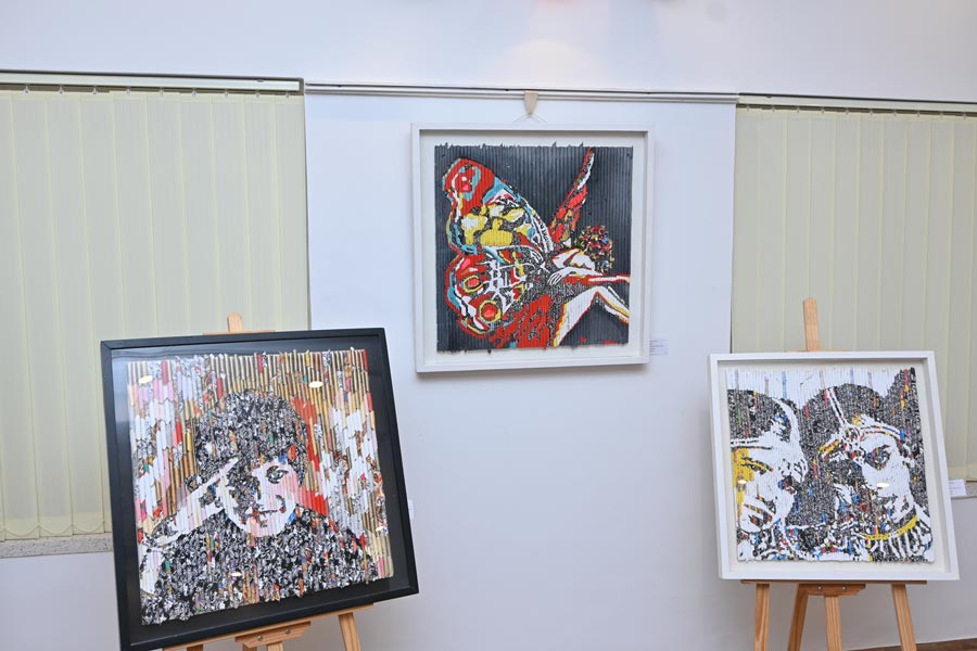 Among other artists whose works are featured at the exhibition are Satyabhama Majhi, Chaitali Chanda and Vinita Dasgupta. Anukta commended their canvases, highlighting the “vibrant use of colours alongside techniques of playing around with the themes and canvas that make their art shine”