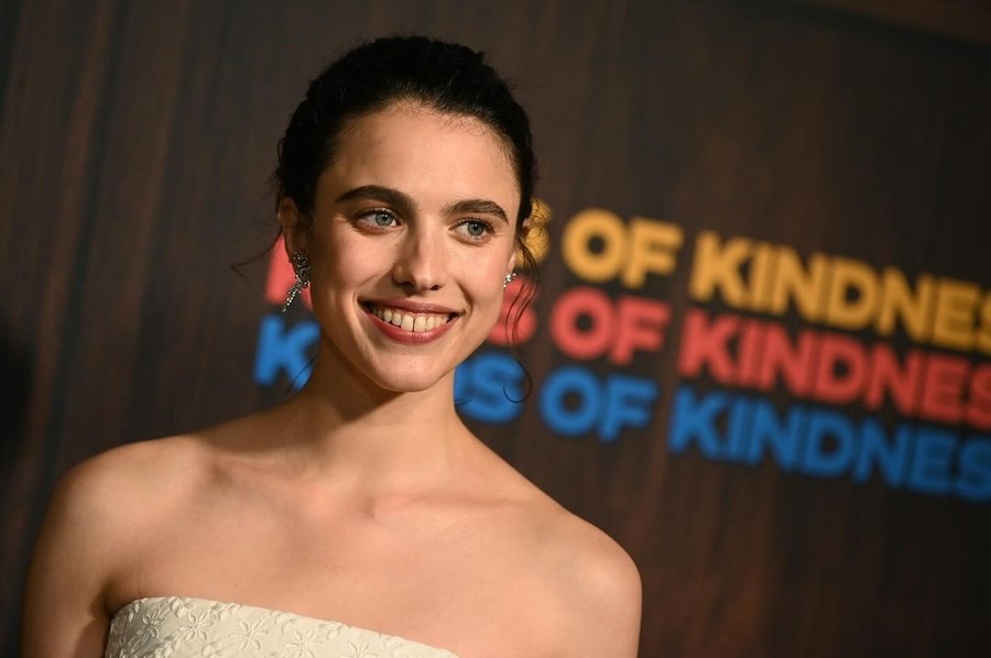 Stone’s Poor Things co-star Margaret Qualley also stars in Kinds of Kindness. In the Oscar-winning film, Qualley played the role of Felicity, a young girl on whom Dafoe’s eccentric surgeon performs experiments after Stone’s Bella runs away with Mark Ruffalo’s debauched lawyer to explore the outside world.
