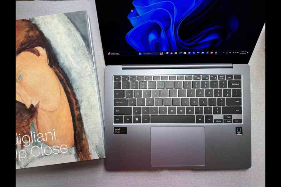 The keyboard has a very satisfying click, and the user can surpass normal typing speeds