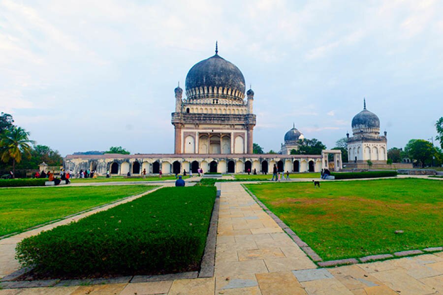 Hyderabad Monuments | Eighty Qutb Shahi dynasty structures that are ...