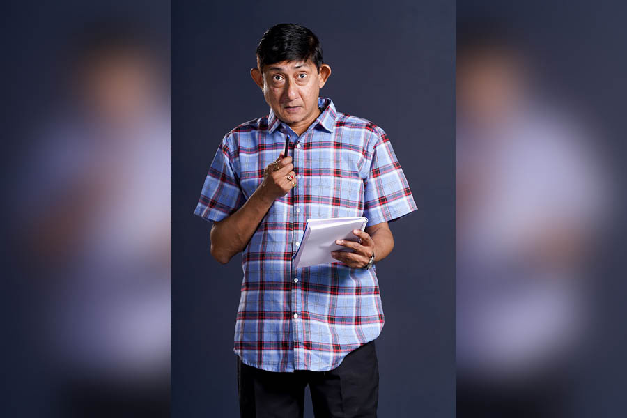 Kanchan Mullick’s character in the film is called Taposh.