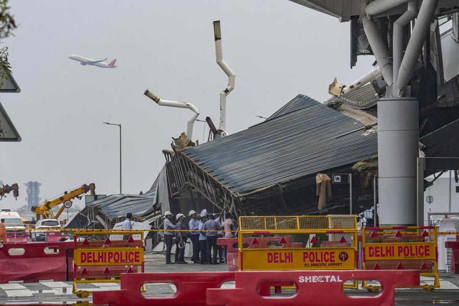 Delhi Airport Delhi Airport Roof Collapse Eyewitnesses Narrate