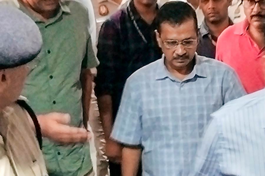 Arvind Kejriwal Excise Policy Case Arvind Kejriwal Challenges Arrest By CBI In Delhi High