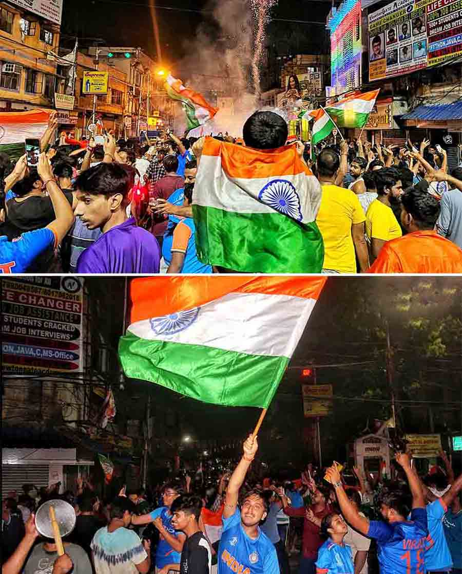 Celebrations reached a different dimension at Baghajatin with fireworks going off and euphoric waving of the Tricolour 