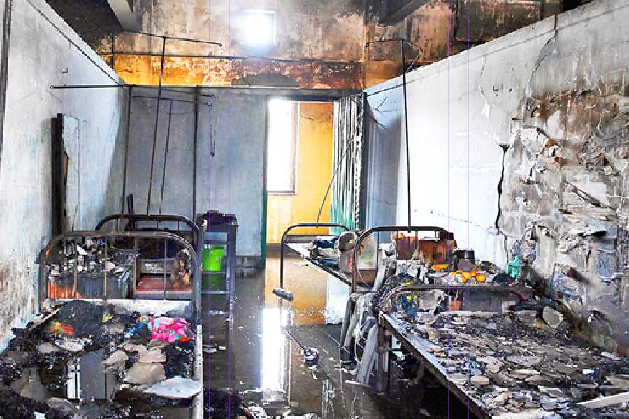 2 hostel rooms ravaged by blaze at Lee Memorial Mission, students evacuated