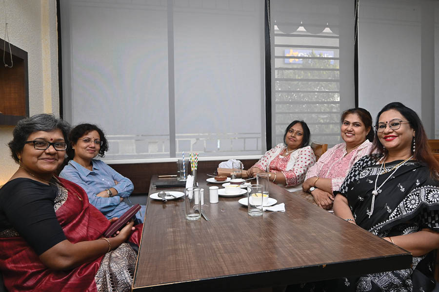 Psychiatrist Neelanjana Paul shared old memories with pals from her school, at their favourite restaurant in town