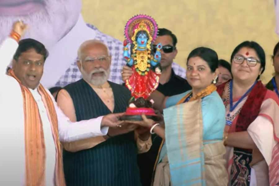 PM Modi in Barasat