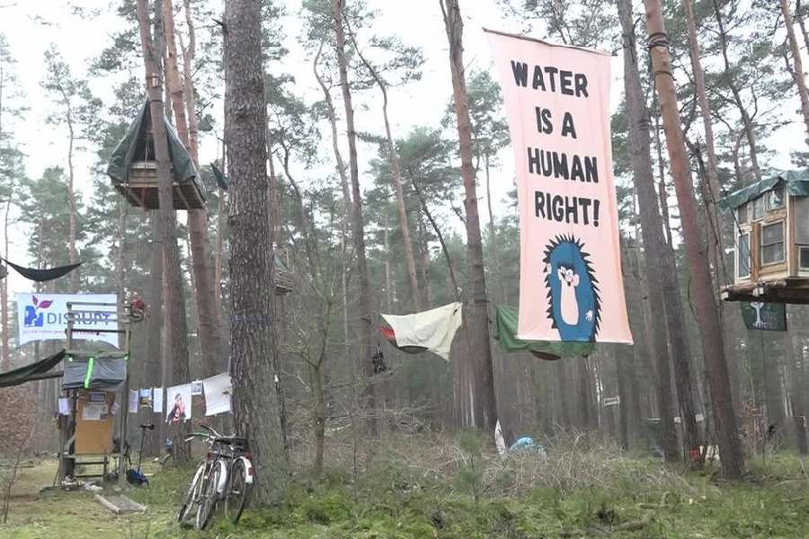 Water scarcity in the Brandenburg region has led to questions about Tesla's huge consumption of groundwater