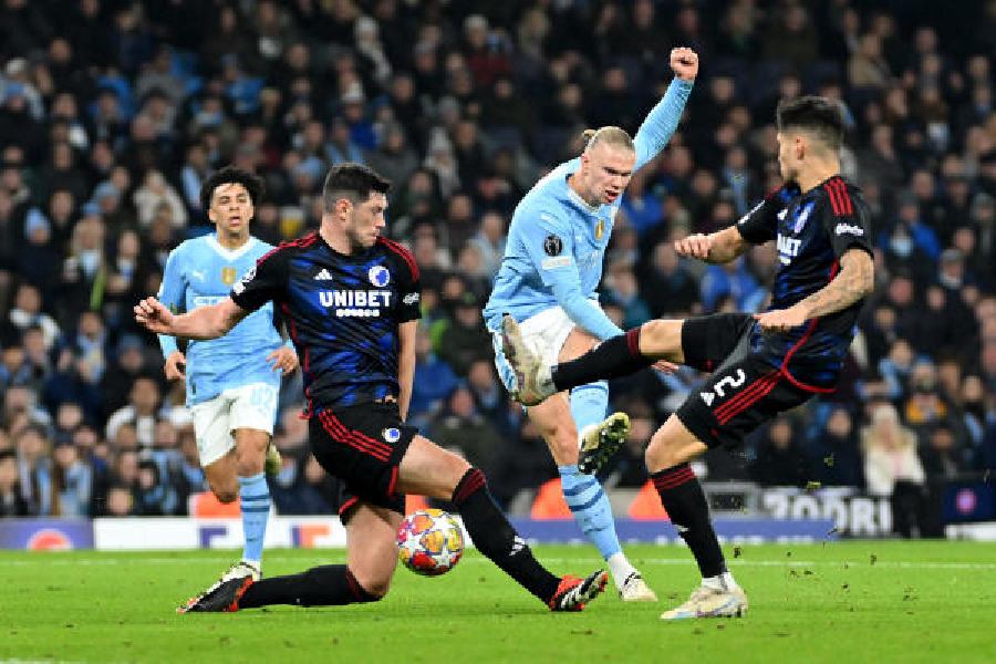 Champions League | Manchester City Cruise Into Champions League Quarter ...