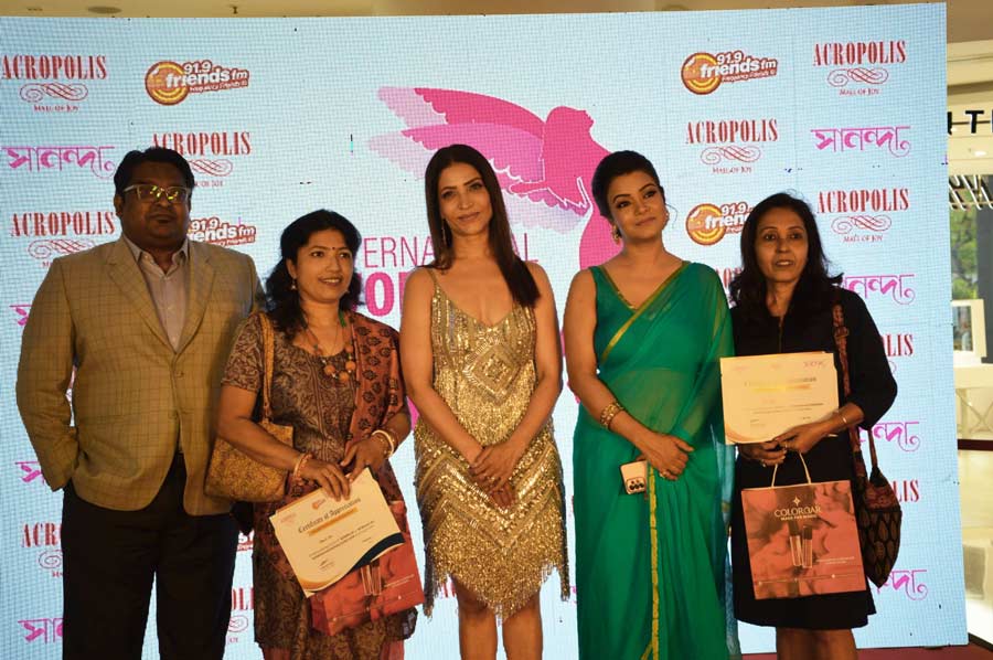 Acropolis Mall celebrated International Women’s Day 2024. Actress Richa Sharma and Sonalee Chowdhury were present and gave away the prizes to the winners  