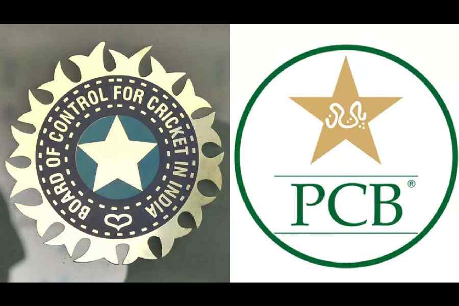 PCB logo png images | PNGWing