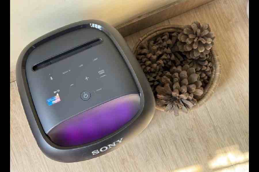 The buttons light up, making it easy to use at night