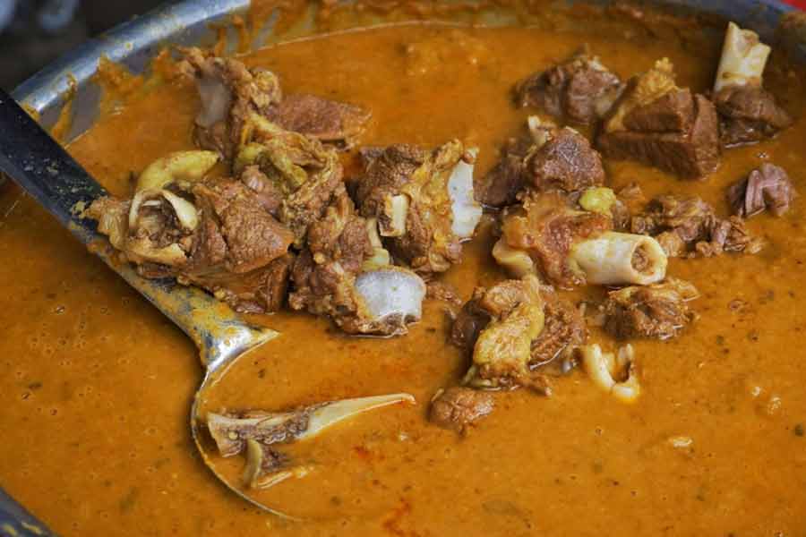 The vening will also feature delicious Parsi fare including the popular mutton dhansak