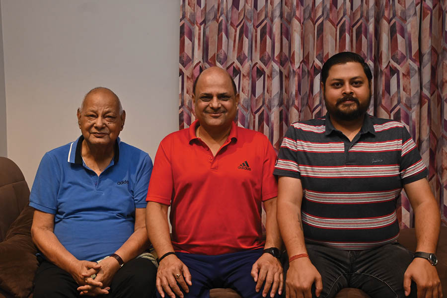 (L-R): Gopi Ram Sharma, Kamal Kumar Sharma and Harshvardhan Sharma