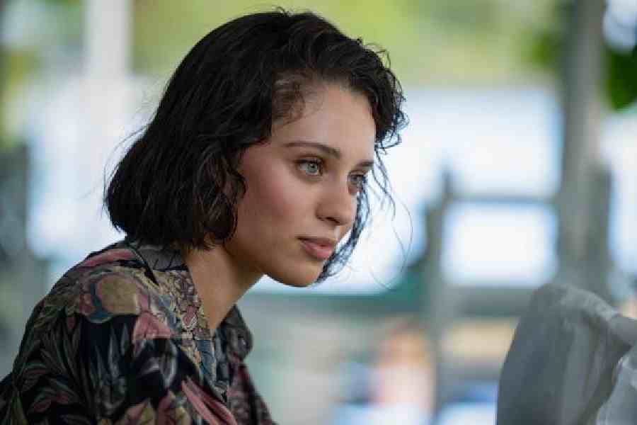Daniela as Ellie in Road House, streaming on Prime Video