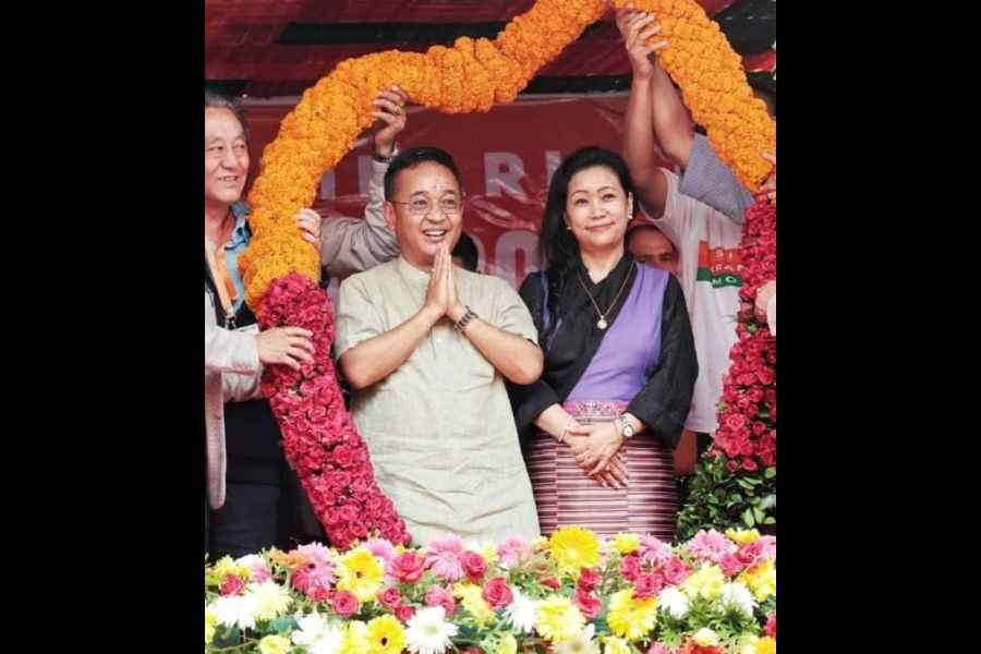 Krishna Kumari Rai | Sikkim CM Prem Singh Tamang Golay's wife Krishna ...