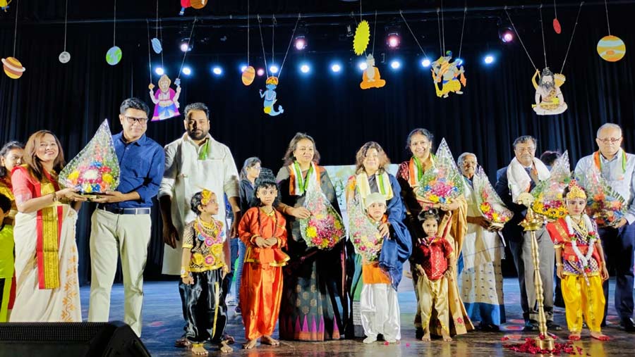 Aimed to support over 200 underprivileged orphan children who have lost their parents during COVID, Genius Kids Annual Concert was held on March 24 at Madhusudan Mancha. Presenting the theme "Yugantar, Echoes from the Past… Vision of the Future”, the cultural extravaganza showcased incredible talents of young children  