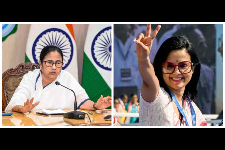 Mamata Banerjee frontlines with Mahua Moitra: CM to skip INDIA rally at month-end