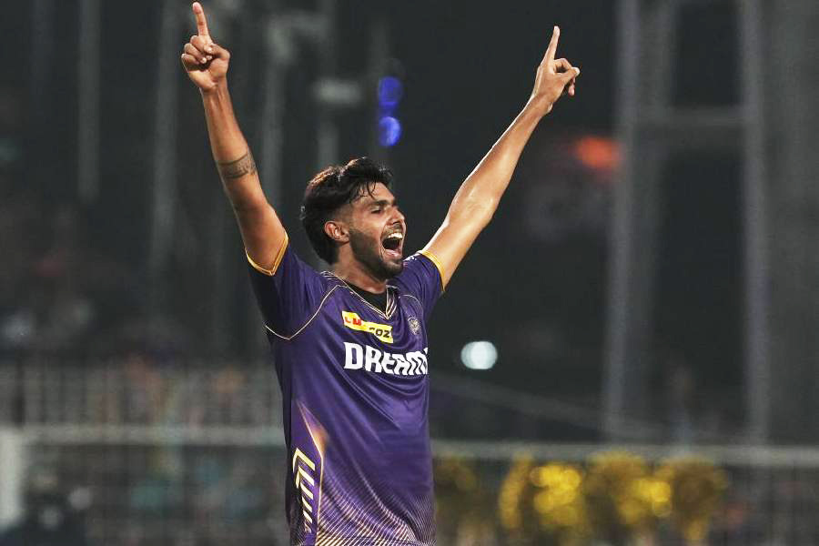 Harshit Rana (KKR): While the likes of Mitchell Starc and Varun Chakaravarthy went for over 50 runs as Klaasen broke loose at Eden, Rana emerged as the last-over hero for KKR. With 13 runs to defend in the final six balls against SRH, the 22-year-old quick took the wickets of Klaasen and Shahbaz Ahmed, who were both sending the ball flying. Conceding only 33 runs in four overs with three scalps to his name, Rana helped KKR start the season with a pulsating win