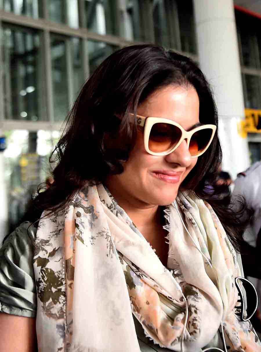 Bollywood actress Kajol was spotted at Netaji Subhas Chandra Bose International Airport in Kolkata on Friday