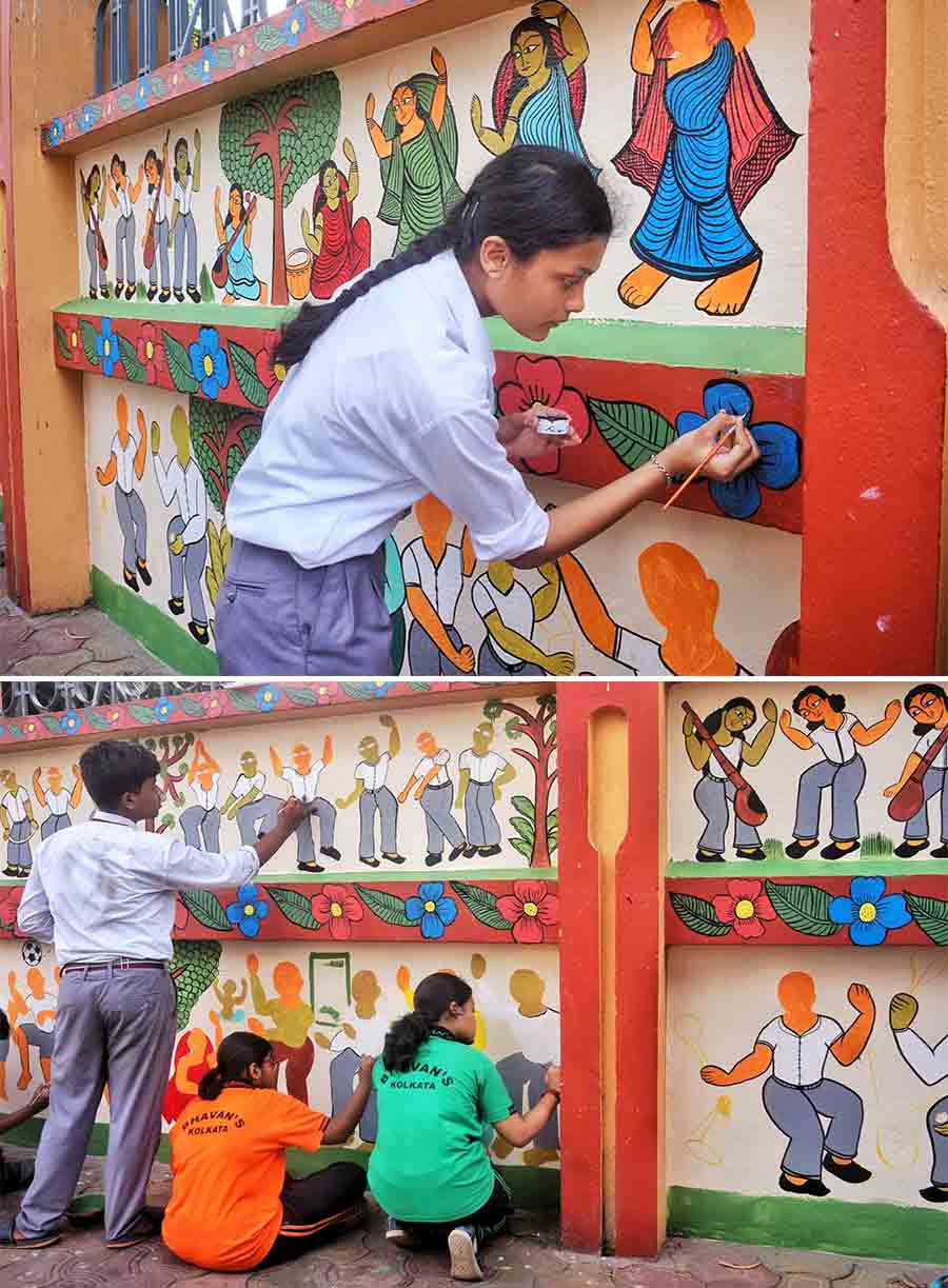 Students of Bharatiya Vidya Bhavan made different kinds of murals on the walls in Salt Lake on Thursday afternoon in a bid to give the city’s beautification a facelift