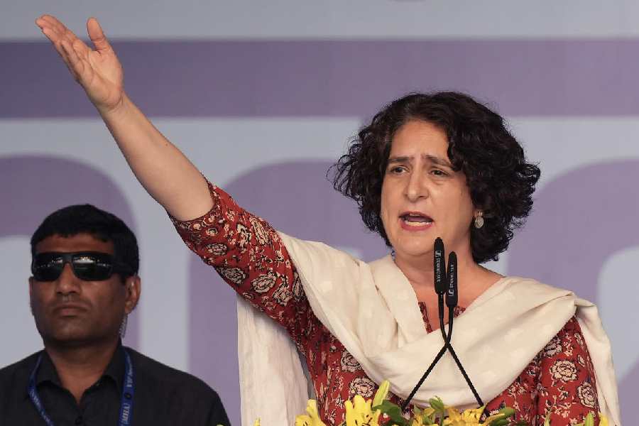 Priyanka Gandhi Vadra Message Of Lord Rams Life Is Power Not