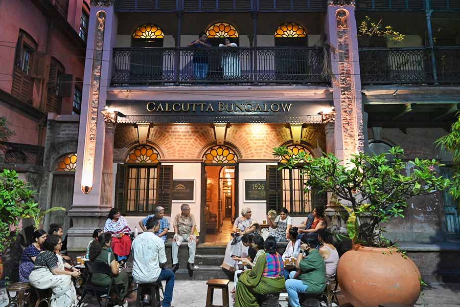 People gathered on the rowaks of Calcutta Bungalow to discuss how to revive the community spirit