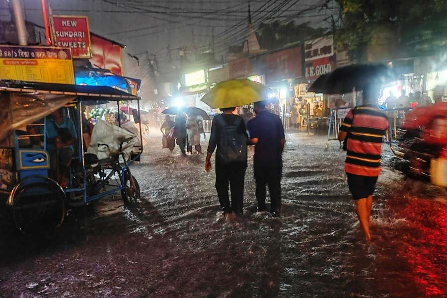 Rains on Monday drenched Kolkata and several districts of southern West Bengal, parched under the scorching sun for days with the mercury shooting much above 40˚C 