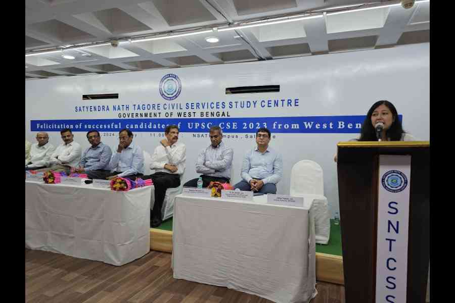 State UPSC topper Jayasree Pradhan shares her journey with students of the Satyendra Nath Tagore Civil Services Study Circle on Sunday
