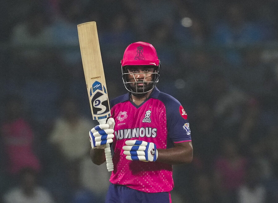 Sanju Samson (RR): RR may have lost their game against DC at the Kotla, but the debate will go on as to whether or not Samson was out. Had he not been, he would likely have scored the 20 runs that RR eventually lost by. As it turned out, Samson ended his stay at the crease with a crisp 86 off 46 balls, studded with eight fours and six sixes, showing once again why he has been picked for India for the T20 World Cup