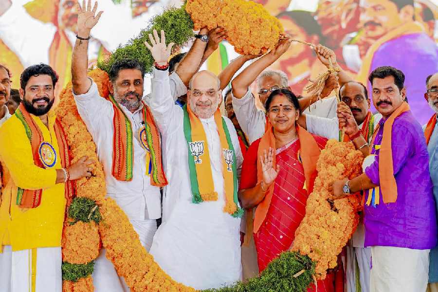 Amit Shah campaigns in Alappuzha, Kerala, on April 24.