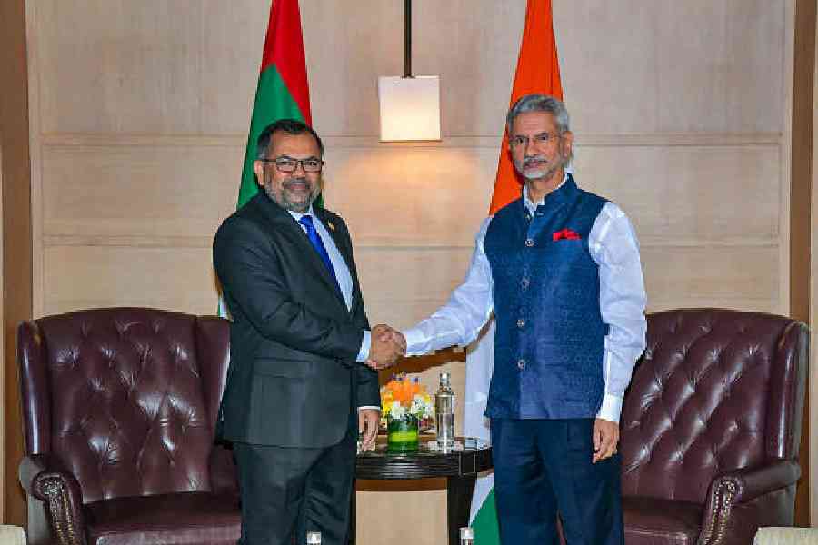 Maldivian foreign minister Moosa Zameer with his Indian counterpart S Jaishankar in New Delhi            on May 9. (PTI)