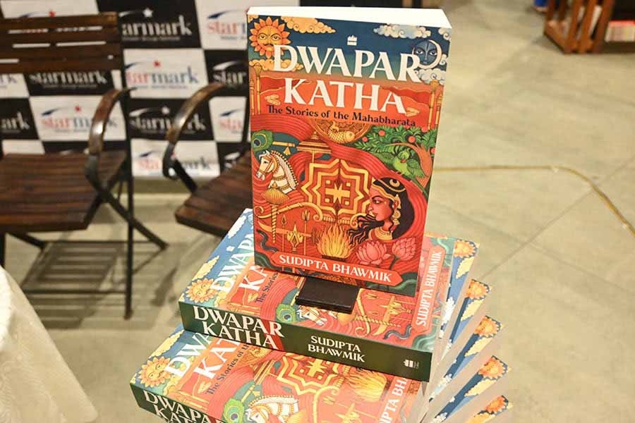 The simple language of ‘Dwapar Katha’ means that even novice readers can grasp it