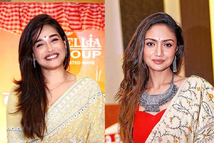 Roshni Bhattacharya, Shruti Das