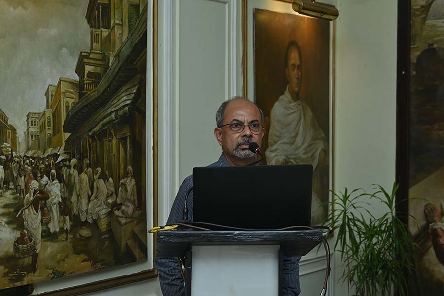 The proceeds from ‘India in Monochrome’ as well as those from Ghosh’s previous book are to be donated to charity. Ghosh’s own foundation, called Create for Life, utilises the royalties of his work to uplift the downtrodden. At the launch, Ghosh made a donation of Rs 50,000 to the Rescue and Relief Foundation, an NGO assisting trafficked women, homeless elders and destitute children. “I can simply write a cheque for these purposes, as many do. But donating my earnings from photography drives me to work harder and be better at it,” observed Ghosh 