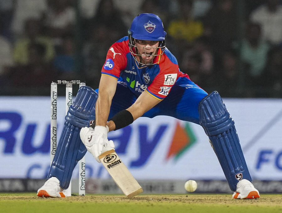 Tristan Stubbs (DC): Having missed out against RCB, Stubbs turned on the style against LSG in the Capital. Coming into bat at 111 for three, Stubbs took advantage of a fantastic foundation to launch DC into the next gear, hitting 57 not out at a strike rate of 228. This included three fours and four sixes, shots that would have been a joy to behold for South African fans ahead of the T20 World Cup