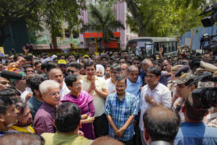 Aam Aadmi Party | Arvind Kejriwal’s protest march against aide’s arrest ...