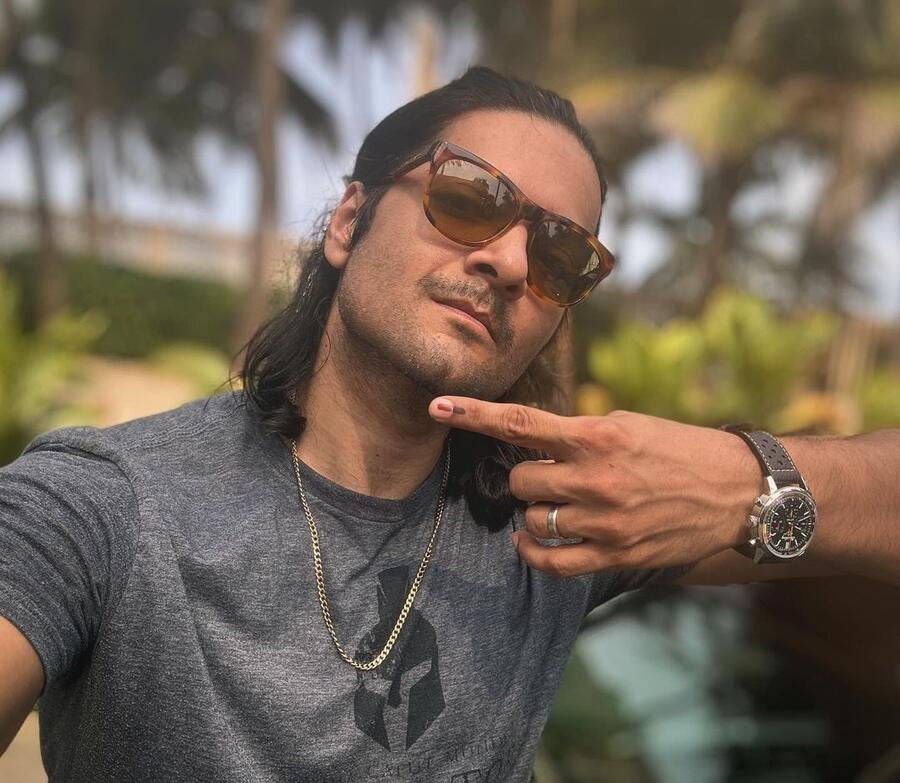 Fukrey actor Ali Fazal went for a street-style look comprising a grey t-shirt, brown shades, a neck chain and watch. “Lets see, who all voted today? Just a yes or a no,” the actor asked fans in the caption.