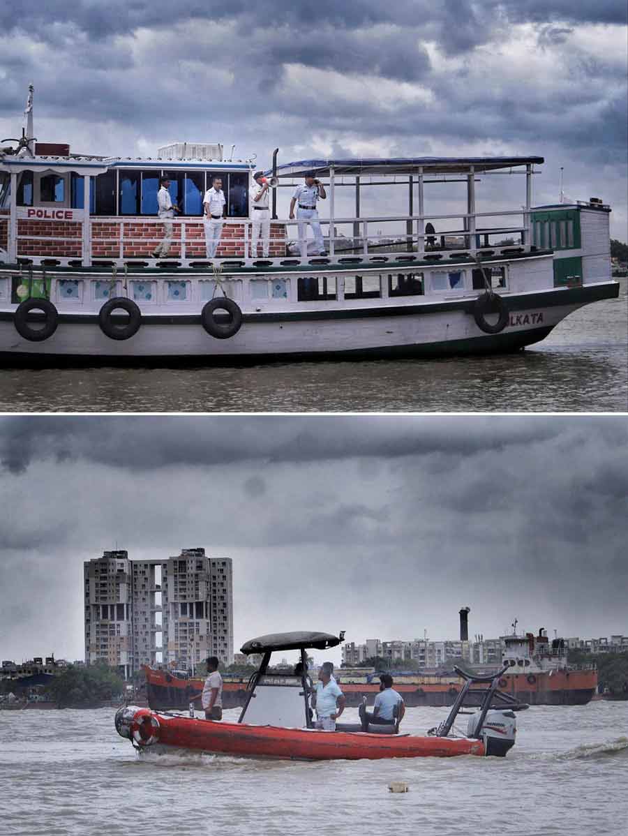 Kolkata Police and a disaster management team were seen carrying out recees and making announcements, asking people to stay away from the river  