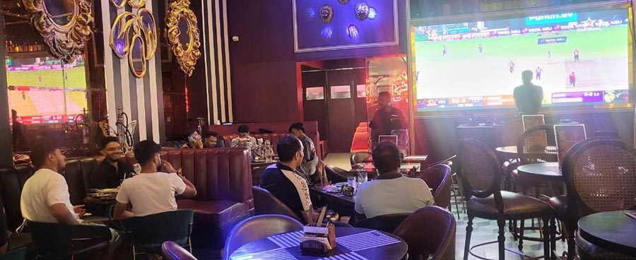 It was all about cricket, drinks and finger-licking goods at the Lord of the Drinks. While not housefull, the fans gathered celebrated at the South City Mall gastropub as Venkatesh Iyer and Rahmanullah Gurbaz’s commanding partnership for the second wicket saw KKR end the powerplay at 72-1 