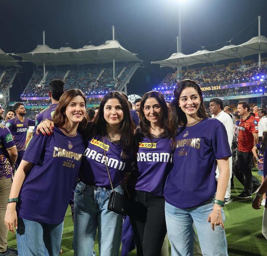 IPL 2024 | Maheep Kapoor drops new photos featuring Shanaya, Suhana ...