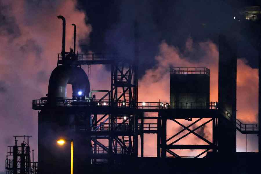 United Kingdom | Tata Steel UK firm on plant closures - Telegraph India